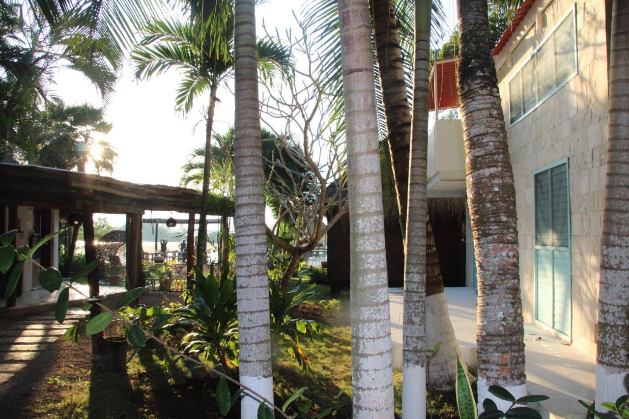 Casa Shiva Bacalar By Mij Bed & Breakfast Exterior photo